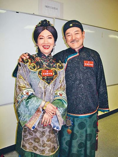 刘恺威被曝想生女儿 公公刘丹不知杨幂胎儿性别