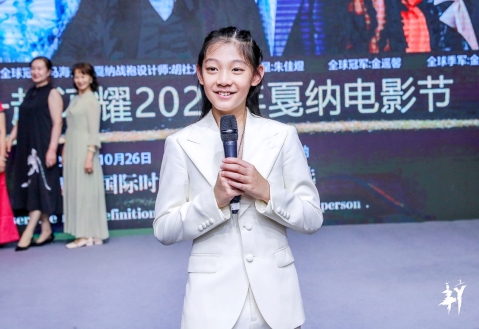2020世界国际时装周童模甄选赛全球新闻发布成功召开,成长不止在校园!