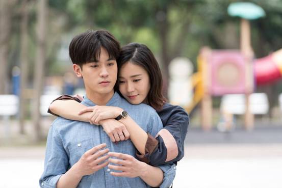 《轻熟女时代》即将上映,高颜值组合上演甜蜜姐弟恋