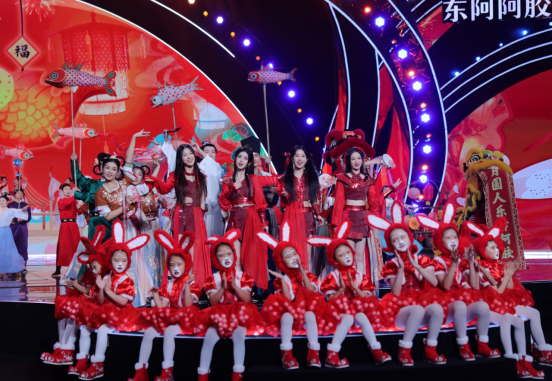SING女团成春节档吉祥物 连登山东卫视春节、元宵两档晚会